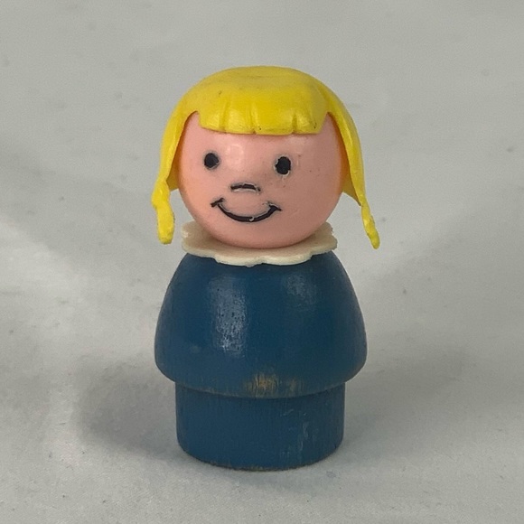 Lot of 5 Vintage Fisher-Price Little People - Wood Body/Plastic Head - Picture 8 of 8